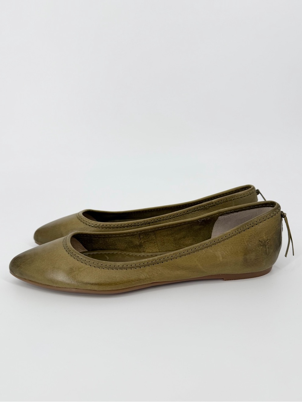 Frye Regina Ballet Green Leather Flats - Picture 5 of 9